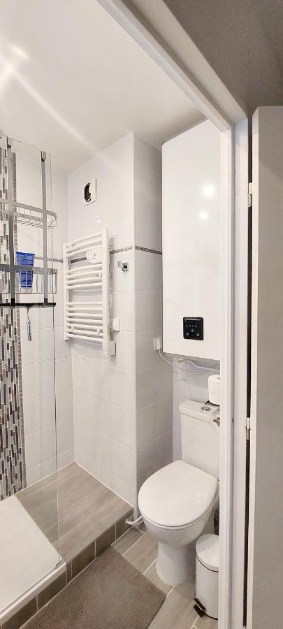 Cosy Appartement Dans Une Villa Avec Piscine, Proche Du Centre Et De La Mer Cabourg Exterior foto